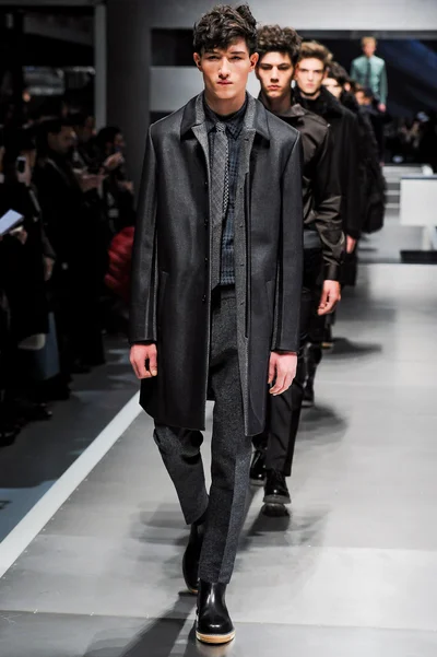 Look 33